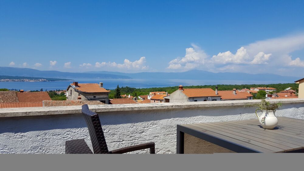 <p>grandioser Ausblick auf die Kvarner Bucht</p> <p>grandioser Ausblick auf die Kvarner Bucht</p>