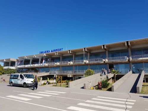 Flughafen Rijeka auf der Insel Krk in Omisalj