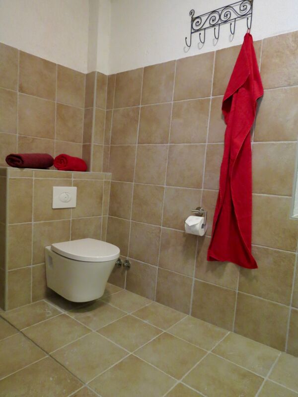 <p>neues Traumbad</p> <p>neues Traumbad</p>