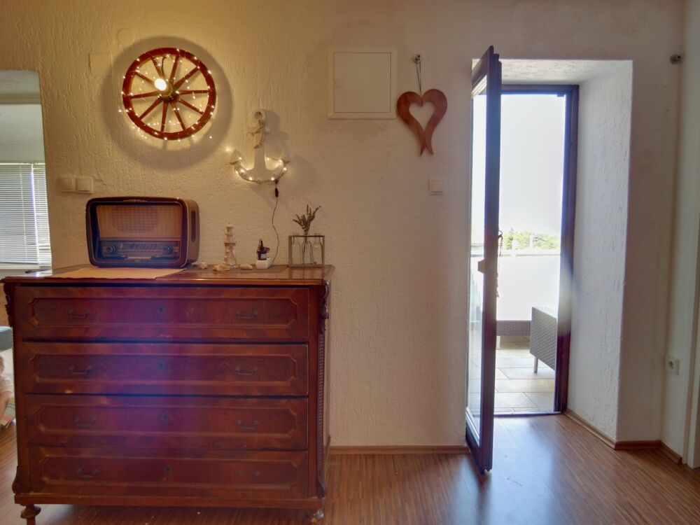 <p>Wohnzimmer</p> <p>Wohnzimmer</p>