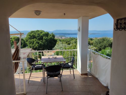 Peppone Loggia mit Panoramaausblick Ã¼ber die Bucht von Malinska