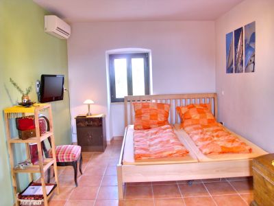 Schlafzimmer / Doppelbett