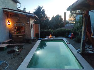 mit Garten und bezeiztem Salzwasserpool (4-6 Personen)