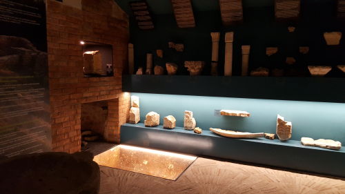 Insel Krk Sveti Vid - neues Museum erÃ¶ffnet - FundstÃ¼cke der Basilika von Sveti Vid