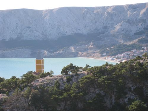 Blick auf Baška und Sv. Ivan